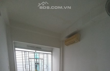 CHO THUÊ nhà mặt tiền Lê Thị Bạch Cát  Quận 11 – Giá thuê 13 triệu/tháng 4PN 3WC thích hợp ở, mở văn phòng, kinh doanh nhiều ngành nghề